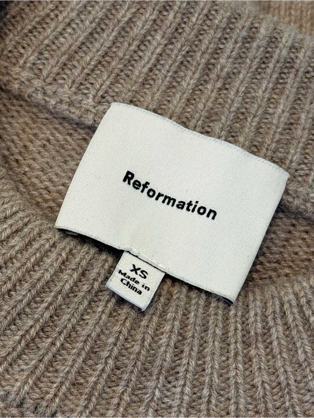 Reformation Cove Cashmere Sweater - Picture 3 of 3